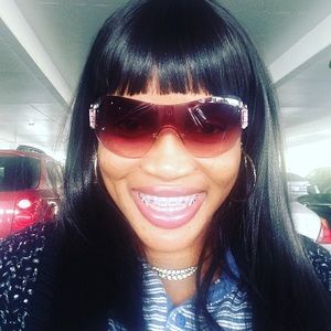 Meet your Posher, Mimi